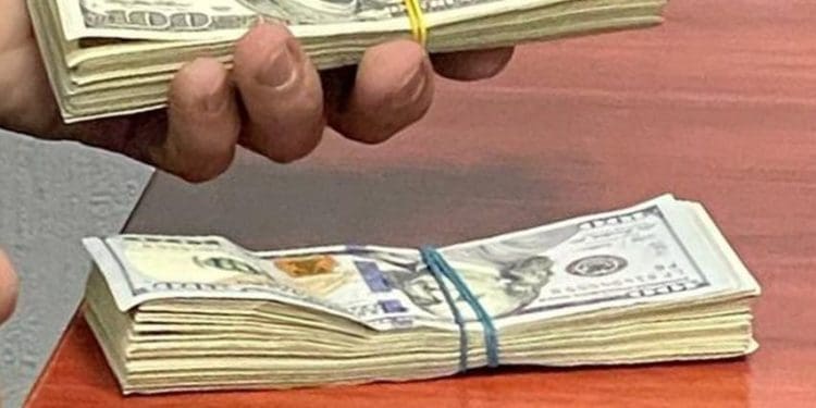 СБУ продовжує очищувати власні лави: затримано недоброчесного співробітника Служби