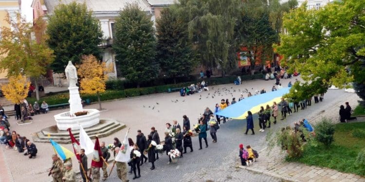 У Бережанах похоронили молодого захисника Сергія Колодія