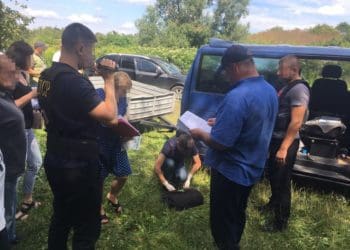 На Тернопільщині посадовця “взяли” на хабарі