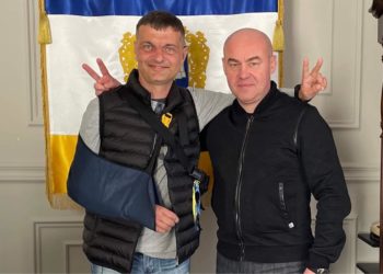 Михайло Діанов повернувся додому в Тернопіль і зустрівся з мером Сергієм Надалом