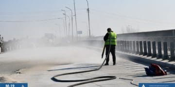 Дорожники Тернопільщини відновили ремонт мосту на в’їзді у Чортків