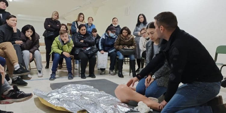 У Тернополі відбулося перше зaняття Центру готовності цивільних