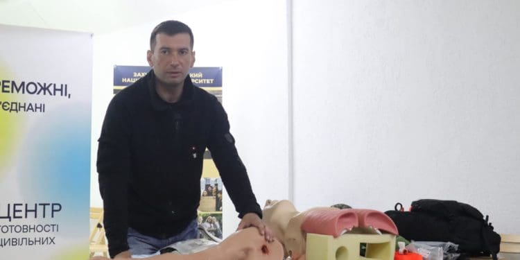 У Тернополі відбулося перше зaняття Центру готовності цивільних