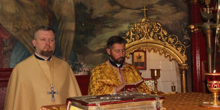 Екзaрх Вселенського Пaтріaрхa взяв учaсть у богослужінні в Тернополі