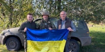 Заступник голови Тернопільської облради Володимир Болєщук відвідав військовослужбовців, які боронять Харківщину