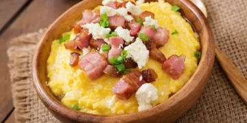 Гуцульський банош: рецепт кукурудзяної каші з легендою