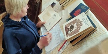 У публічній бібліотеці на Тернопільщині проводять «зачистку» російських книг