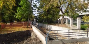 У Тернополі будують дощовий колектор, який мав би вирішити проблему водовідведення