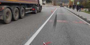 На Тернопільщині фура збила дитину: вона в реанімації