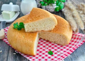 Актуально і економно: два рецепти випічки без яєць