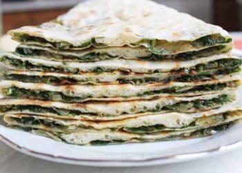 Актуально і економно: два рецепти випічки без яєць