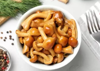 Класичний рецепт маринованих опеньків