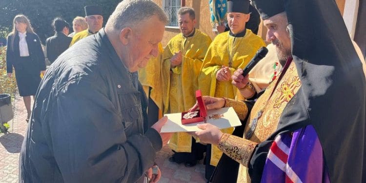 В Борсуках на Лановеччині освятили пам’ятну дошку патріарху Мстиславу