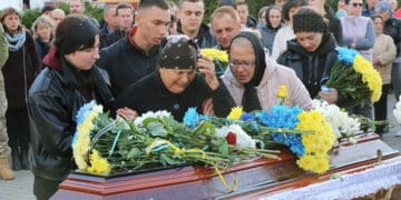 У Залісцях на Шумщині поховали уже третього Героя, загиблого на війні