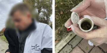 Тернополянин переходив дорогу у недозволеному місці і попався з наркотиками