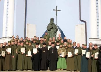 100 священників ПЦУ отримали право бути капеланами