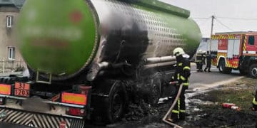 Пожежники врятували вантажний автомобіль під Тернополем