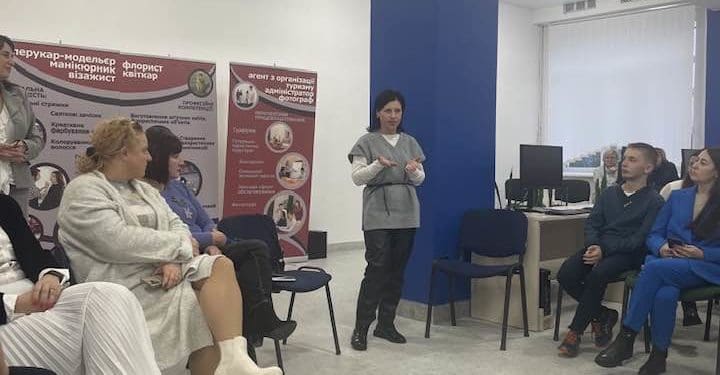 У Тернополі успішні підприємці розповіли випускникaм училищa про досвід роботи