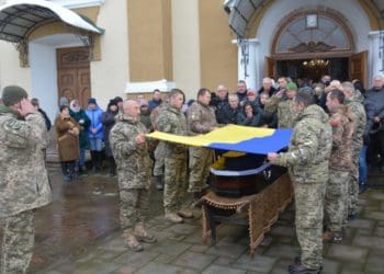 32-річного захисника Михайла Хоміцького поховали у Струсові на Тернопільщині
