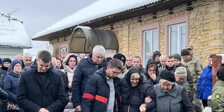 Війна забрала життя молодого захисника на Тернопільщині попрощалися із 24-річним Миколою Тернопільським