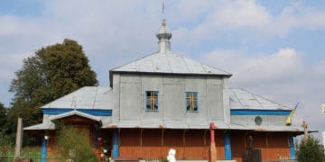 Історії «мандрування» давніх церков Тернопільщини