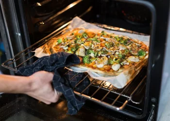 Способи економії електроенергії під час використання духовки