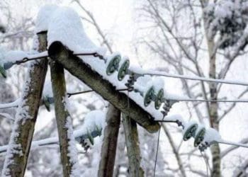 Обірвались лінії електропередач: деякі села Тернопільщини без світла