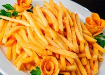 Картопля фрі в духовці – смак з McDonalds: рецепт дня
