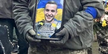 Війна забрала життя молодого захисника на Тернопільщині попрощалися із 24-річним Миколою Тернопільським