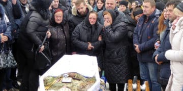 У Цеценівці поховали Героя Сергія Балагуду, третього односельця, загиблого на війні