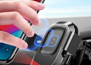 Українців закликали робити запаси води, заряджати акумулятори і мобільні телефони