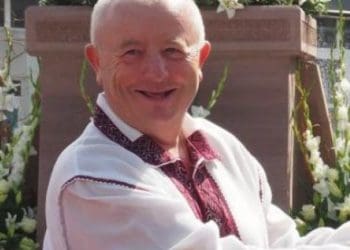 Свиням – світло, а люди в холоді: у Микулинцях на фермі одіозного олігарха Трояна електроенергію не вимикають