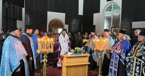 У храмі-пантеоні в Лішні військові та родичі загиблих воїнів молилися за перемогу