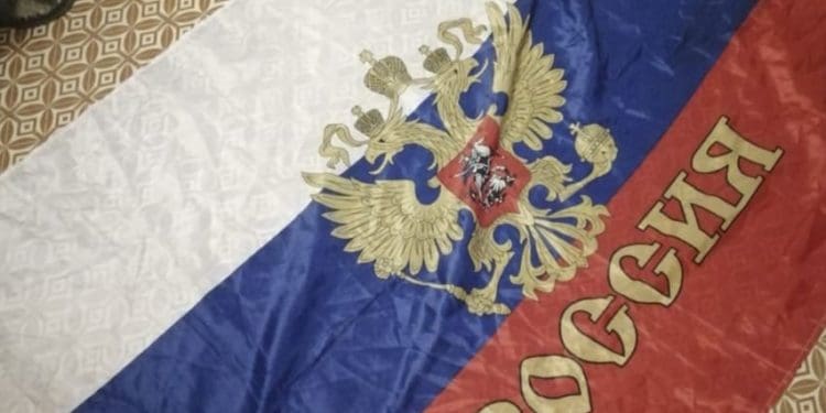 СБУ провела обшуки у представників заборонених політичних партій: знайшли зброю, георгіївські стрічки та російські прапори