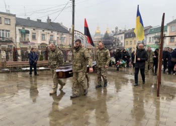 Поповнив ряди Небесного воїнства: Тернопільщина попрощалася із загиблим матросом