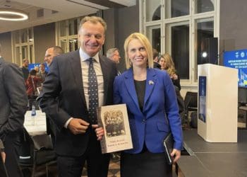 Тернопільський підприємець і меценат Тарас Демкура взяв участь у круглому столі з Послом США в Україні Бріджит Брінк