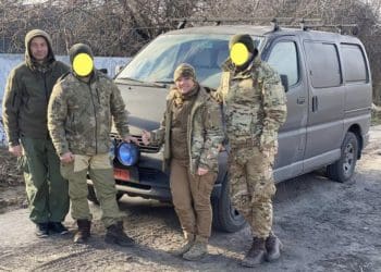 Тернопільська волонтерка подякувала Миколі Люшняку за авто й іншу допомогу військовим