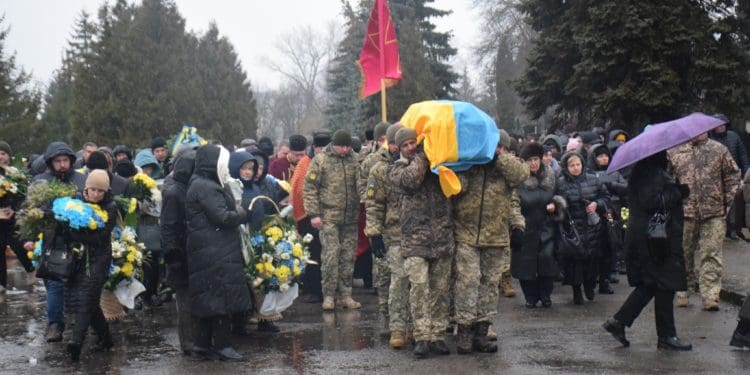У Тернополі похоронили добровольця, синa ексмерa Михaйлa Левківa