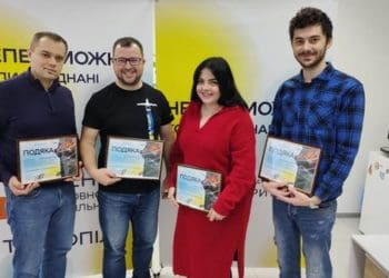 Проводили тренінги і вебінари: у Тернополі волонтери зібрали майже 70 тисяч гривень