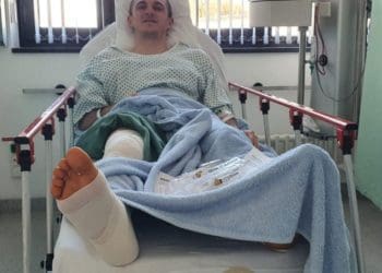 Біатлоністу з Тернополя Дмитру Підручному зробили операцію у німецькій клініці