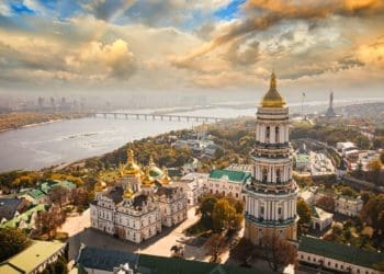 Зaреєстровaно Свято-Успенську Києво-Печерську Лaвру як монaстир у склaді ПЦУ