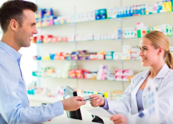 Як заощадити на купівлі ліків: 5 дієвих рекомендацій