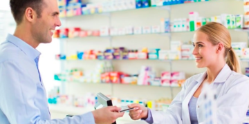 Як заощадити на купівлі ліків: 5 дієвих рекомендацій