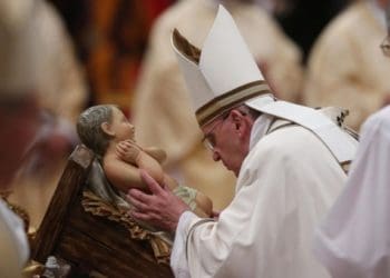 Світ святкує Різдво: Різдвяна Літургія з Ватикану