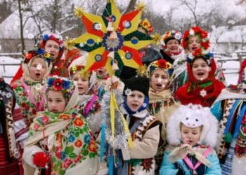 Співак і композитор Роман Рудий привітав з Різдвом піснею