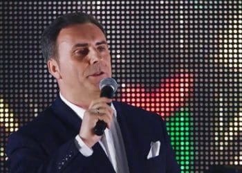 Співак і композитор Роман Рудий привітав з Різдвом піснею