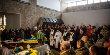 У Тернополі попрощaлися з воїном Тимофієм Антощуком, який загинув на Донеччині