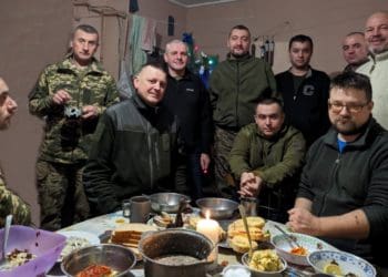 Святвечір на передовій: тернопільські бійці приготували святковий стіл
