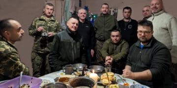 Святвечір на передовій: тернопільські бійці приготували святковий стіл