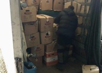 «Частина речей уже має одержувачів»: у благодійний фонд «Хвилі змін» привезли допомогу з Німеччини